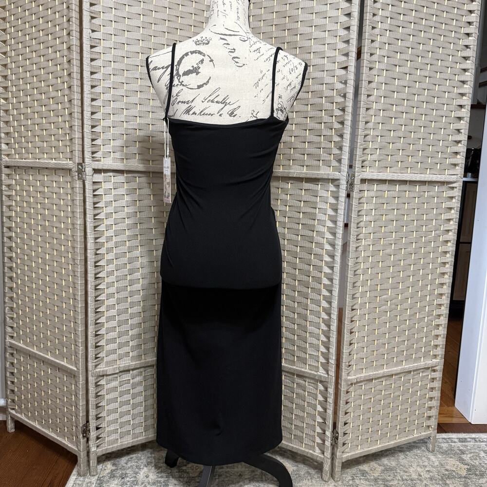 Halara Twist Front Cutout Bodycon Dress Size M Black Ribbed Knit NEW - Picture 3 of 8